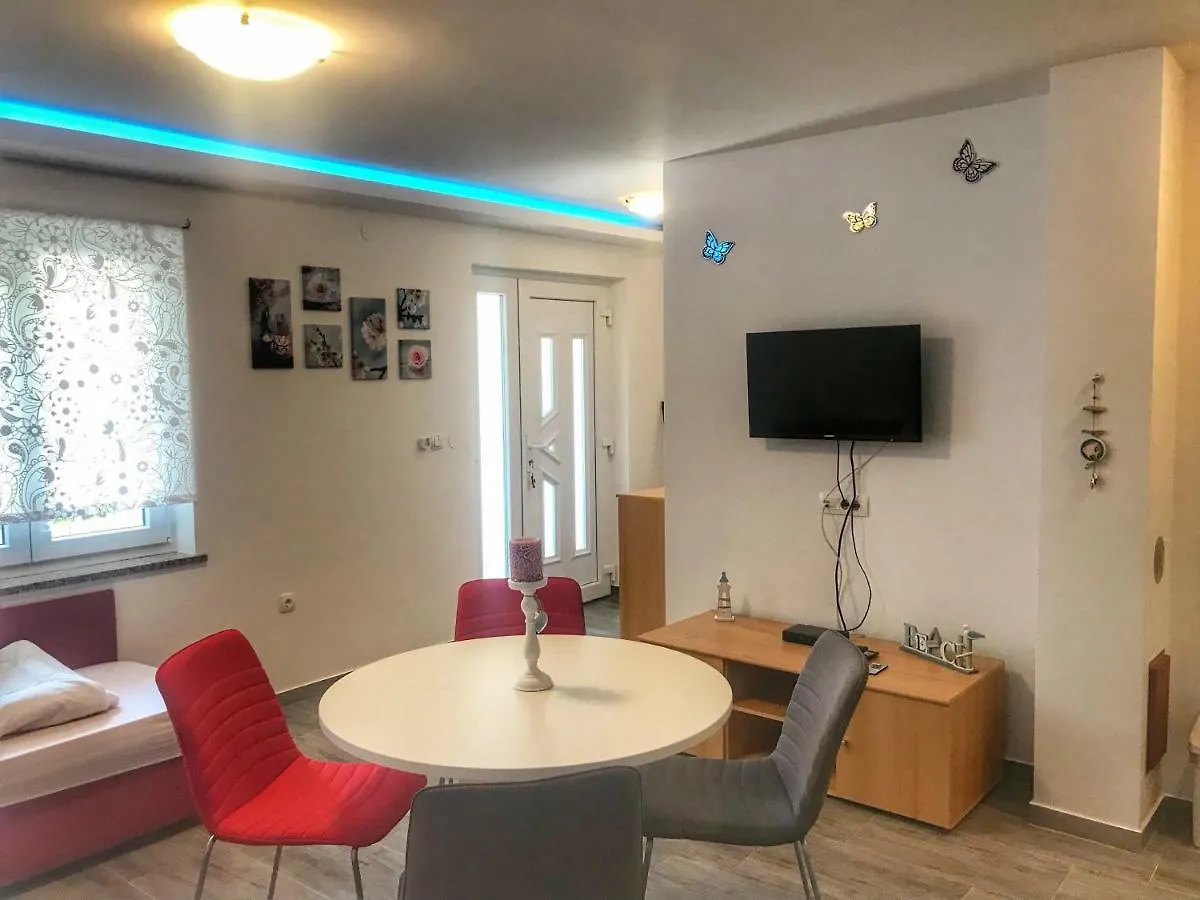 Apartment Futura Baška